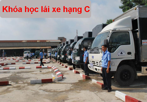 Khóa học lái xe ô tô Hạng C